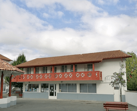 Ensemble scolaire d'Hasparren au Pays Basque