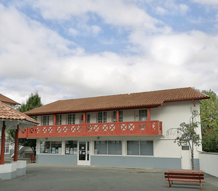 Ensemble scolaire d'Hasparren au Pays Basque