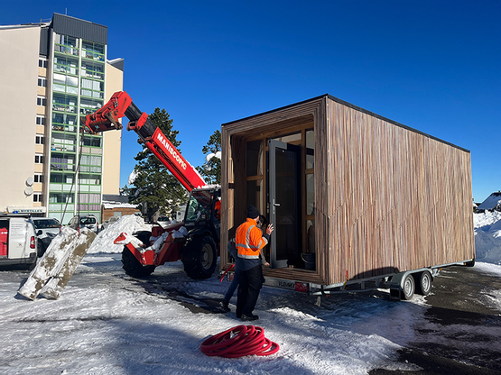 Module en bois préfabriqué Mugi, logement saisonnier modulable développé avec SOLIHA